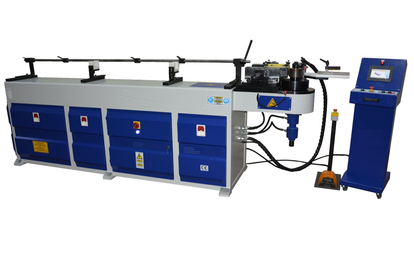 Machine à cintrer les profilés de type plâtre 42